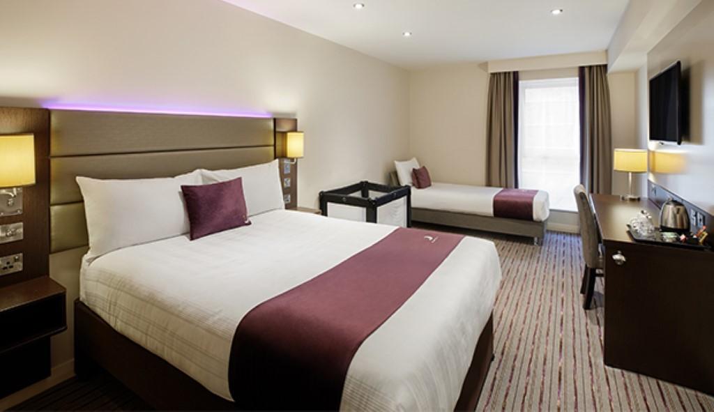 Premier Southwark Hotel London