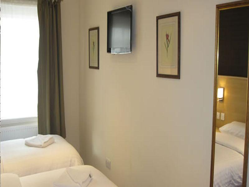 Hotel Mina Hotel