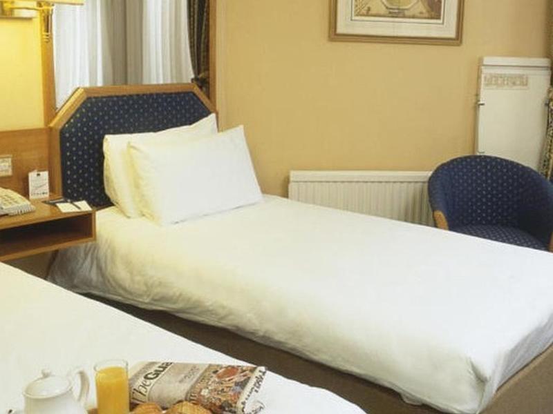 Western Burns Kensington 3*
