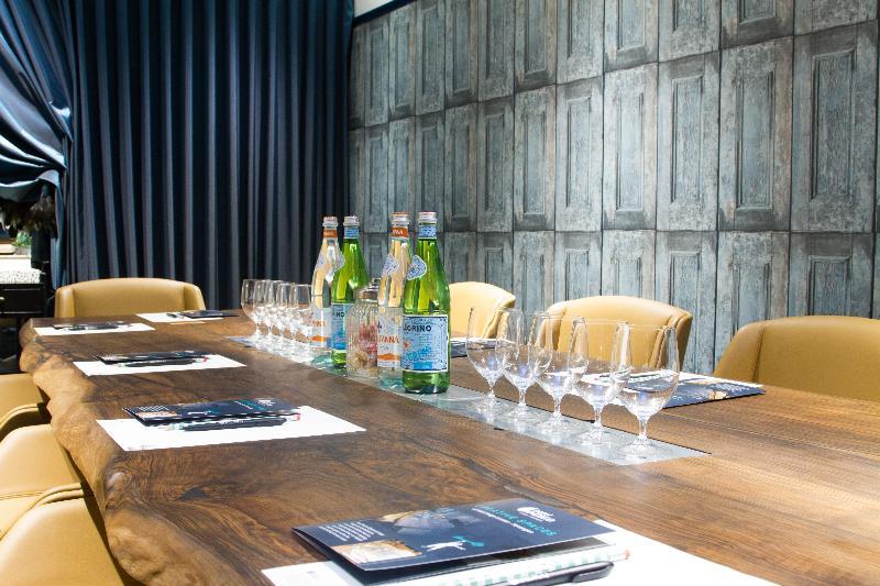 Indigo - Kensington By Ihg 4*