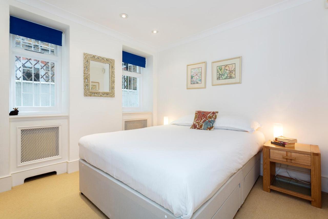 Veeve - South Kensington Garden Apartment *