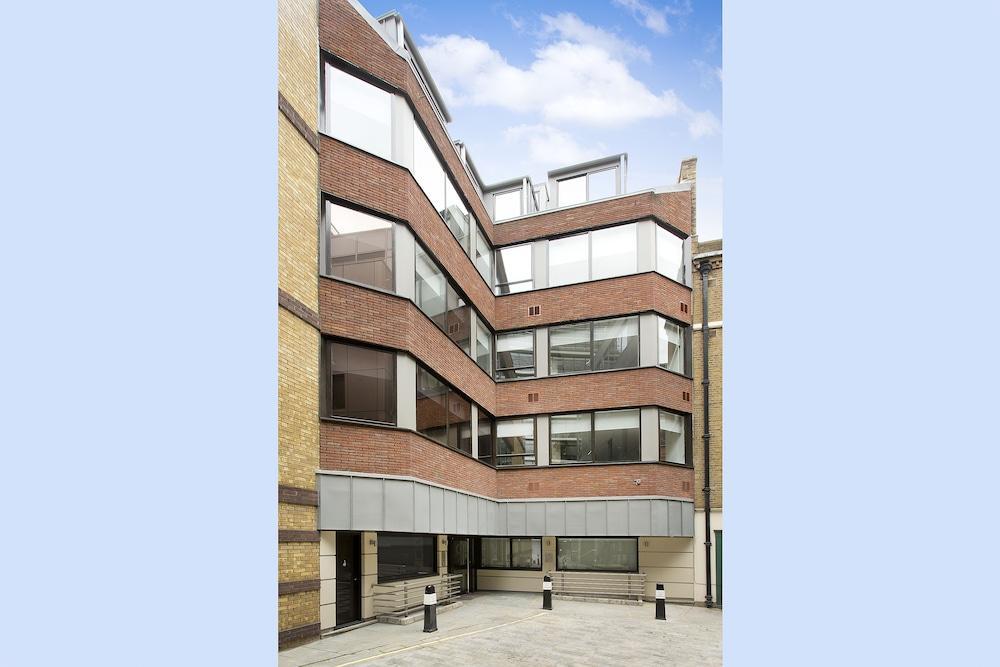 Red Lion Court By City2stay Londen