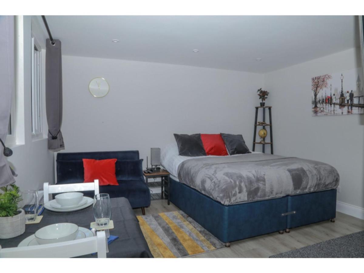 Apartment Stayzo - Crofton Park - Refurbished