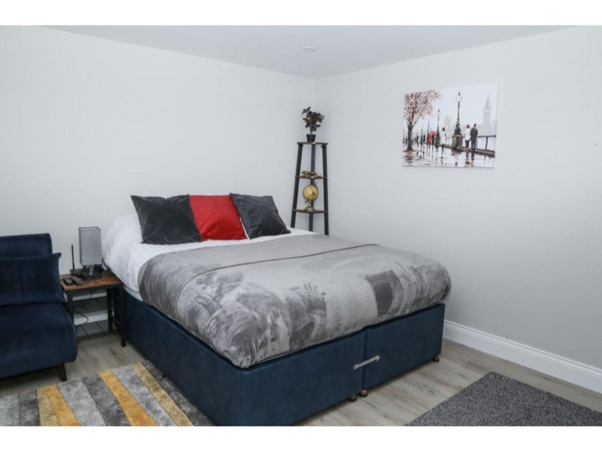 Stayzo - Crofton Park - Refurbished *