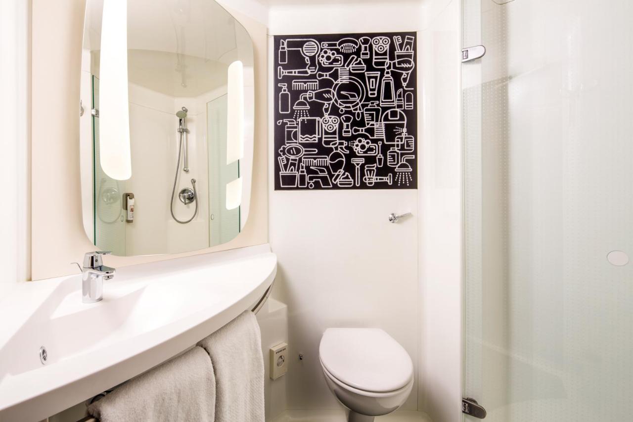 Ibis Docklands Canary Wharf Hotel London