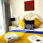 2-Bedrooms Apartment, Lounge, Balcony