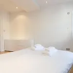 Fantastic 2 Bedroom Apartment In Central London