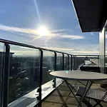 Stylish 2 Bedroom Apartment