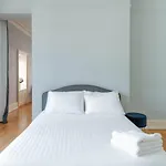 Bright Space In The Heart Of London