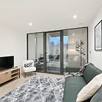 Executive 1 & 2 Bed Apartments In Heart Of London Free Wifi By City Stay Aparts London