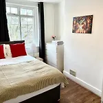 London Kennington / Oval Apartments