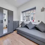 Holiday Home Sleep 8 Central London 9Elms