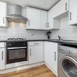 Lovely One Bedroom Flat On Edgware Road #03