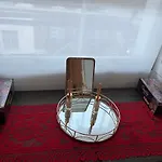 Luxurious 2 Bedroom Apartment In Central London