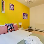 Oxford Street Mayfair Family Apartment