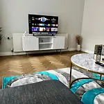 Gero\'S One Bedroom Apartment London Nw8