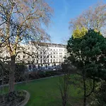 Notting Hill Gem - Stylish 1 Bedroom Apartment