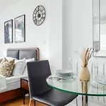 Central London Gem 1 Bedroom Flat Piccadilly Circus Vr8