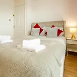 O2 And Excel - Spacious 1 Bedroom Apt Canning Town - Perfect For Business Extended Stays