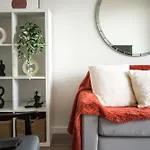 Canning Town -2 Bed Luxury Apartment