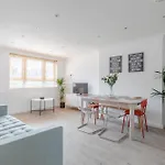 Spacious 3Bd Flat Close To Tube - Fulham!