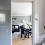 Centrally Located Islington