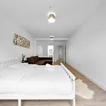 Spacious Sleep 14 - 1 Min From Tooting Station Mr3