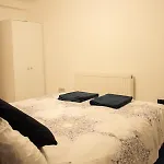 Spacious 2 Bedroom In Woolwich 15 Minutes To 02