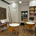 Lovely Flat In Highbury & Islington London