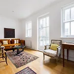 Pass The Keys Stylish 3 Bedroom House In A Quiet Mews By Tube