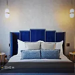 Charming Soho\'S House