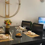 Lombok Apartment Near Old Street,Islington,Angel