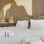 London Star Hotel