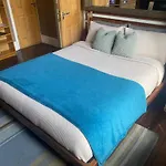 Modern Private Studio Room