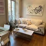 Mayfair Warm House