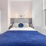 The Notting Hill\'S Studios
