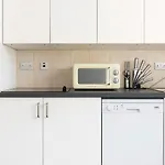 Studio Flat In Pimlico