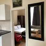 Paddington Hyde Park Apartment