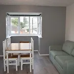 1 Bedroom Apartment Ponders End