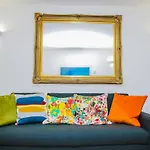 Riverside 2 Bed Apartment