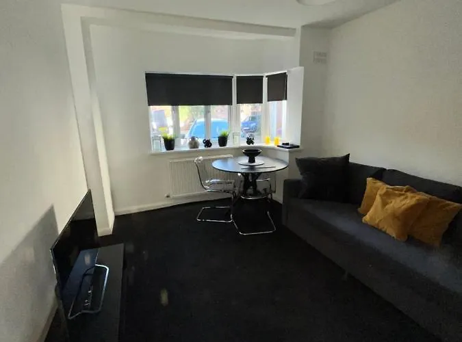 Castle Court Apartment
