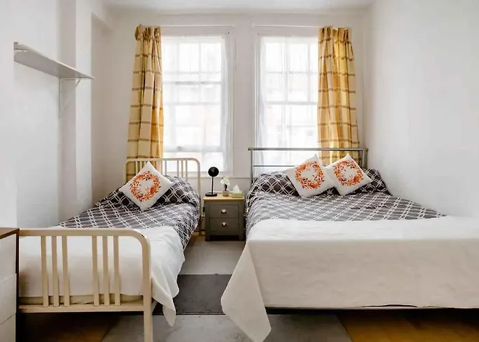 Homestay Near Tottenham Hotspur Stadium