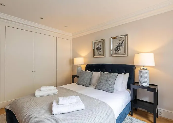 Fabulous Mayfair Apartment
