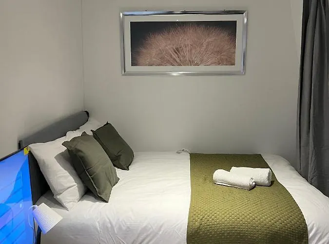 3 Bedroom Flat In King\'S Cross, St Pancras\'S. 8 People