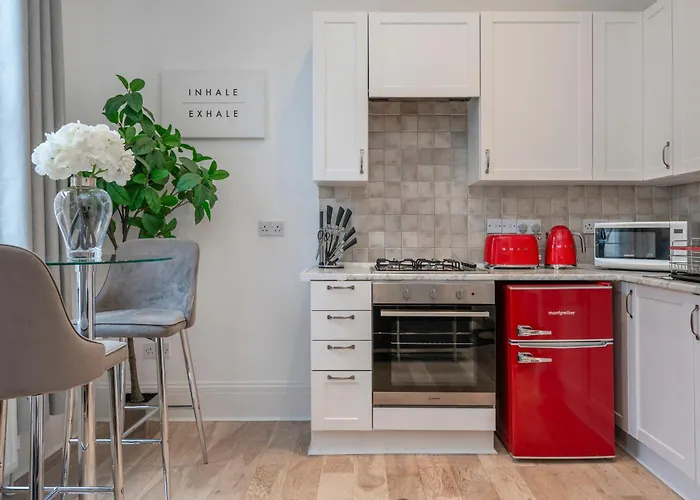 Stunning 1 Bed Flat In The Heart Of Little Venice