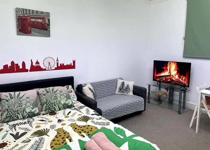 Fabulous Flat In Heart Of London