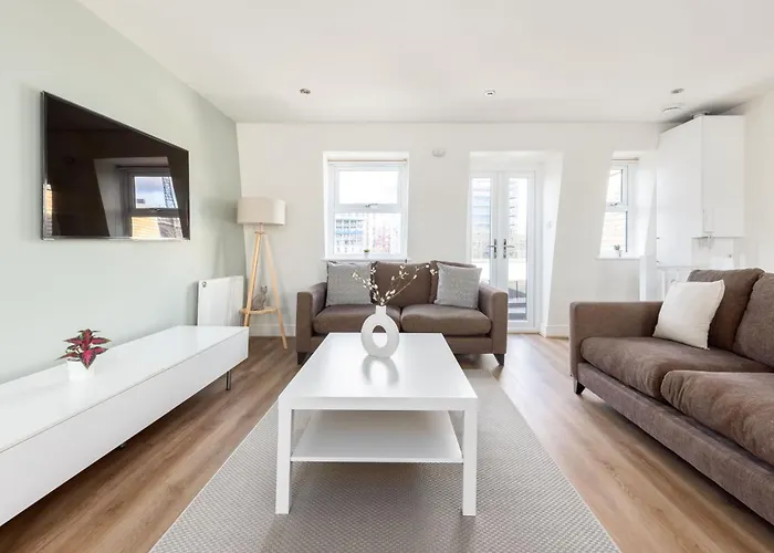 The Wandsworth Collection