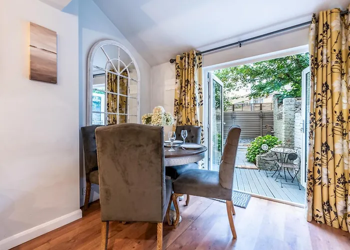 Greenwich High Rd - Beautiful 3Bed Town House In Greenwich Garden Pass The Keys