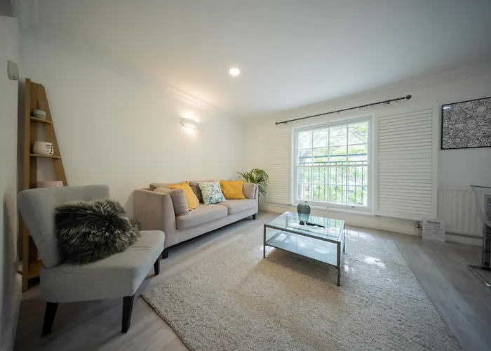Modern 3 Beds 2 Baths Abbey Rd - St John\'S Wood