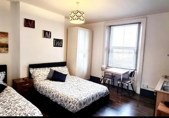 Studio Flat In Vauxhall Zone 1